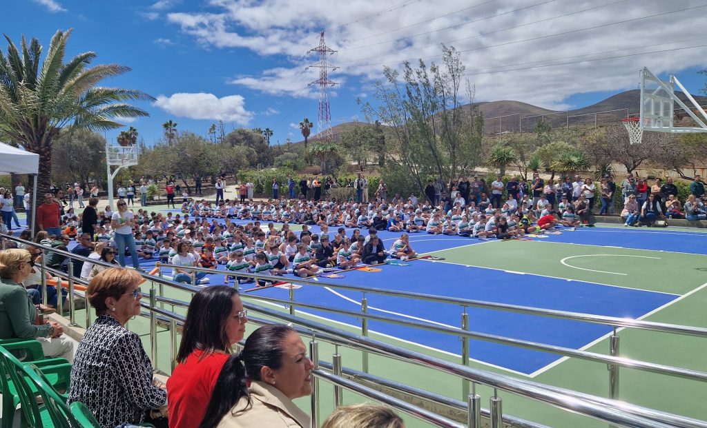 EL COLEGIO ENRIQUE DE OSSÓ EN TELDE INAUGURA SUS 38ª OLIMPIADAS DEPORTIVAS