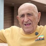 SE APAGÓ LA VOZ DE UN TIEMPO IRREPETIBLE: MUERE ANTONIO RAVELO, EL ETERNO TERREMOTO DEL SUR