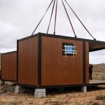 DE VIVIENDA A CAJA METÁLICA: ASÍ SE NORMALIZA LO INDIGNO